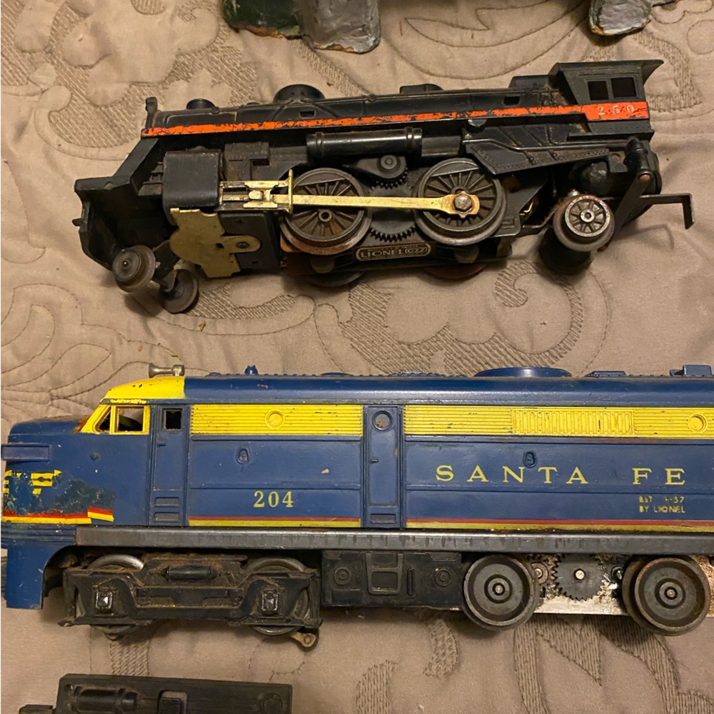 Antique Lionel Train Set